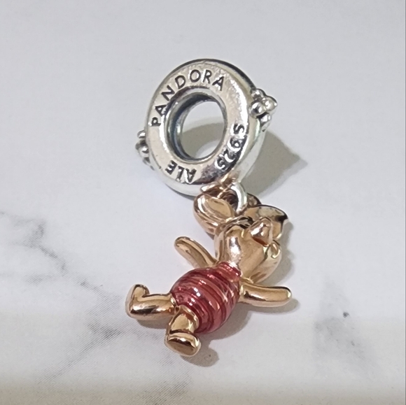 Pandora Disney Winnie the Pooh Piglet Dangle Charm - Picture 5 of 7